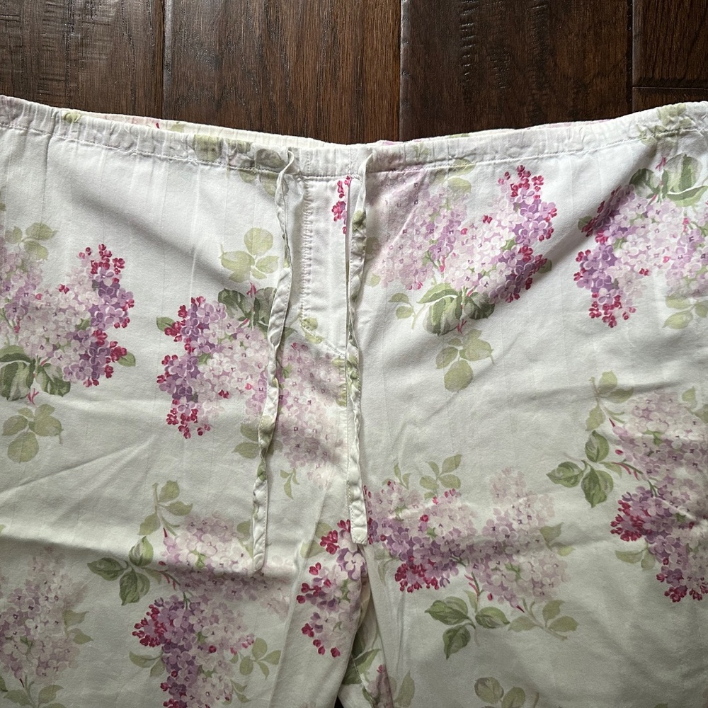 Parkleigh Casual Lounge/Pajama Pants Lilacs Size Small Like NEW! - Picture 2 of 7